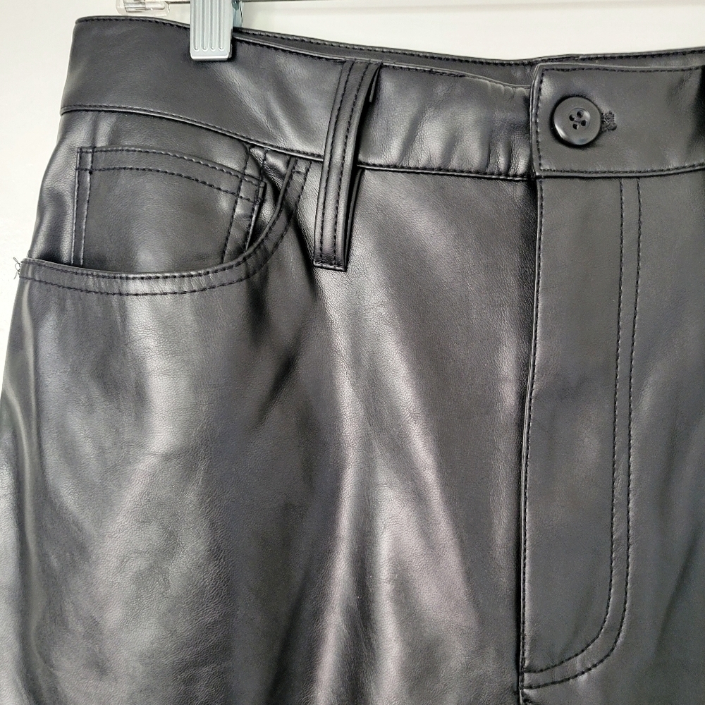 NWT Madewell The Perfect Vintage Straight Jean: Faux Leather Edition Size 30 - Picture 7 of 14